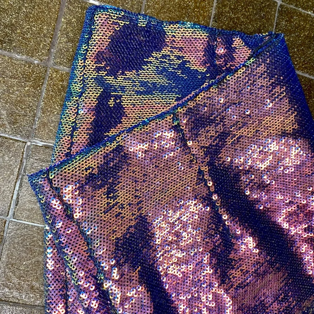 Heartloom Dean Miniskirt / Aurora Multicolor Sequin - Picture 3 of 3
